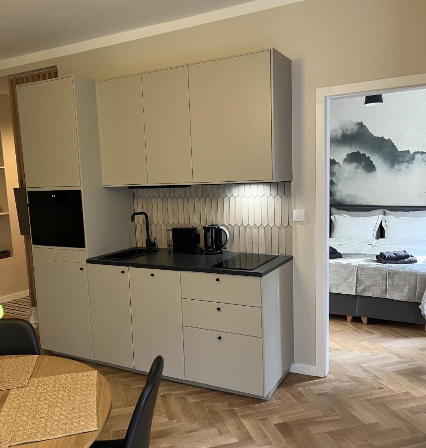 Luna Apartment Varşovia Exterior foto